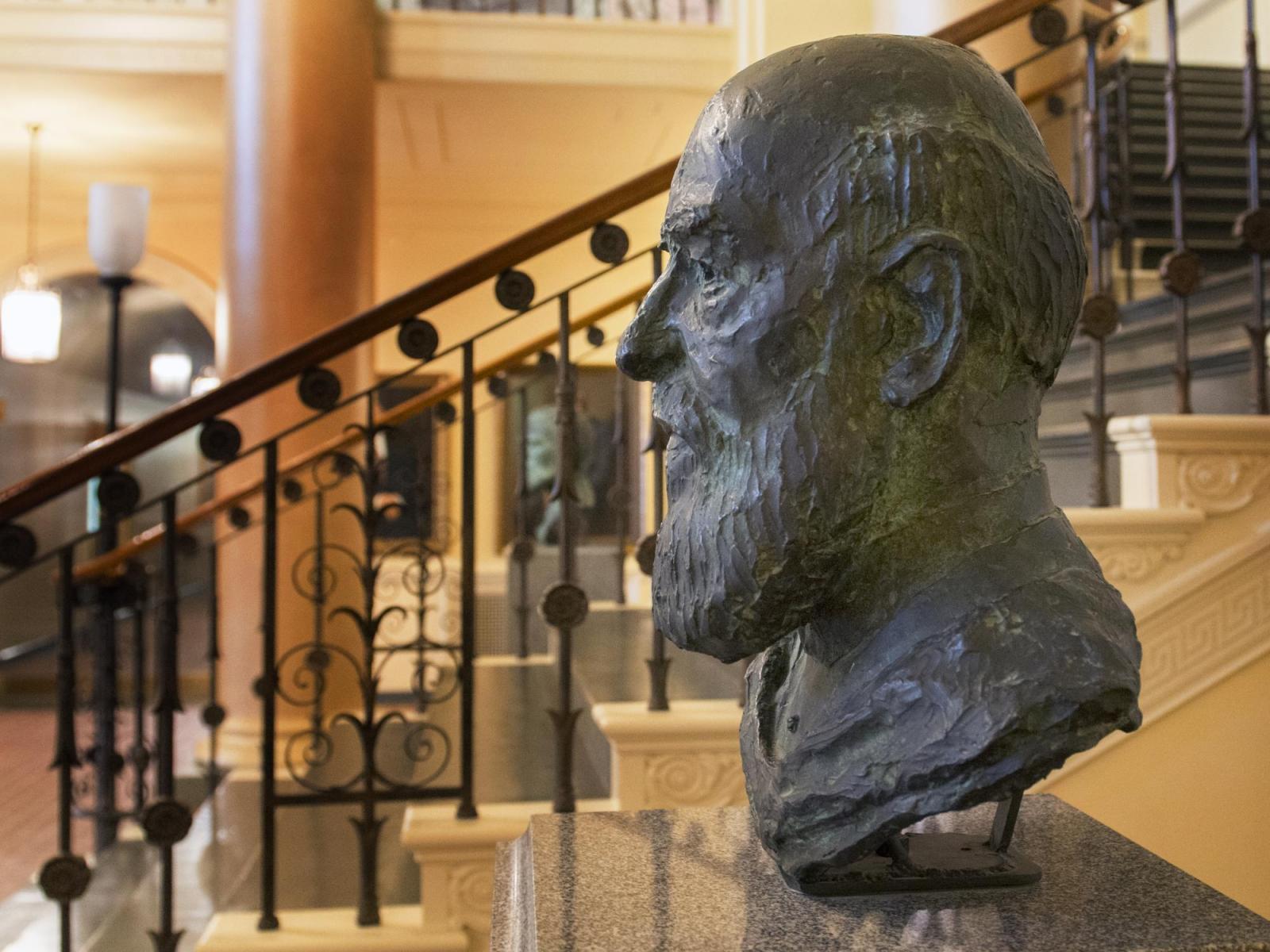 Statue of man's head